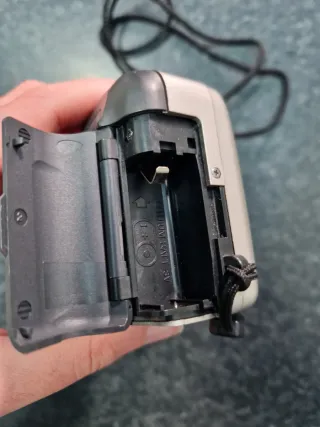 Minolta Riva Zoom 90 fotocamera analogica vintage