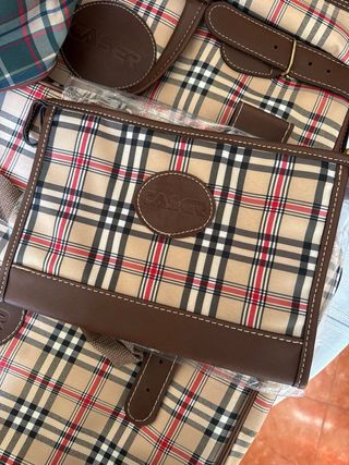 Conjunto Maletas Viaje Cuadros Beige y Verde