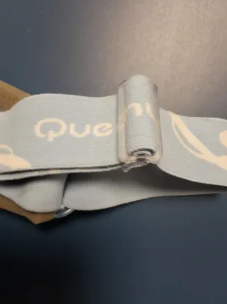 Gafas de esquí plateadas y azules