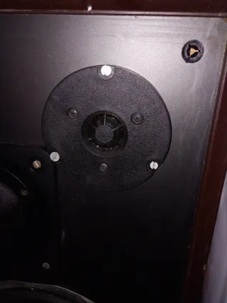 se vende.4 altavoces.30.la pareja