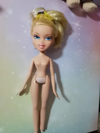 Lotto bambole vintage con Bratz Cloe