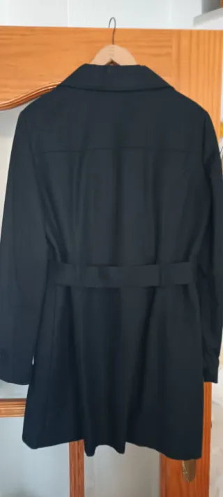 Gabardina Mango Negra