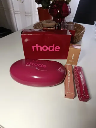 Pack Rhode: Neceser + Colorete + 2 Lip Tint