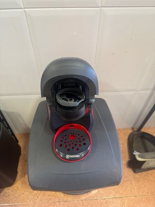 Cafetera Bosch Tassimo Negra y Roja