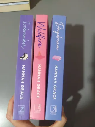 Trilogía Icebreaker inglés