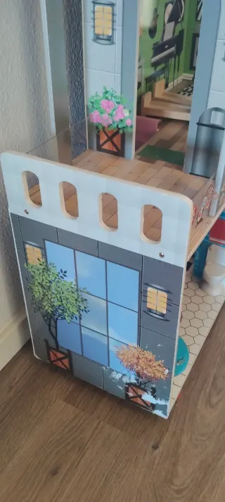 Casa de muñecas grande