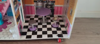 Casa de muñecas grande