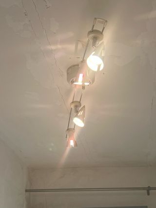 Plafoniera faretti metallo e plastica