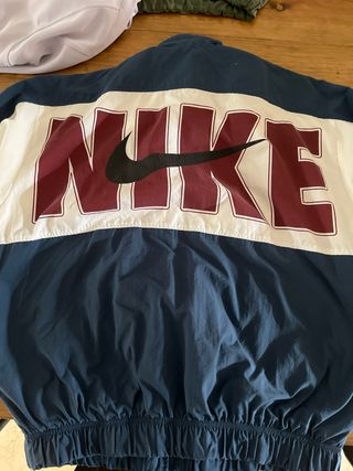 Conjunto Deportivo Nike Vintage Chaqueta y Pantaló