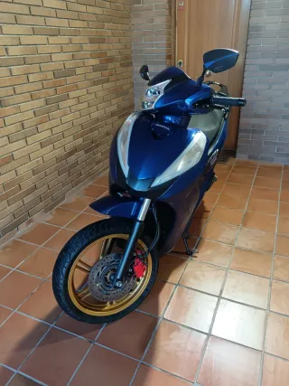 Honda SH 300i Azul