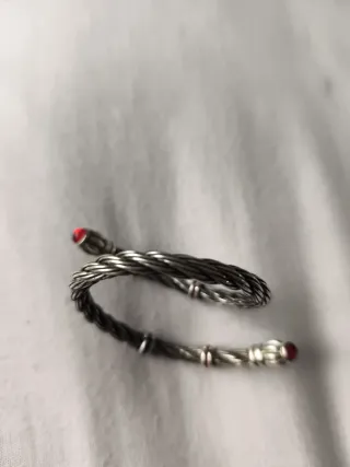 Pulsera brazalete de plata trenzada