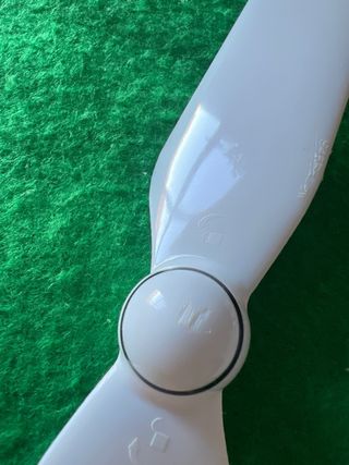 Hélices DJI Phantom 4 - Pro .