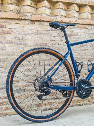 Bicicleta Gravel Triban RC520 Azul