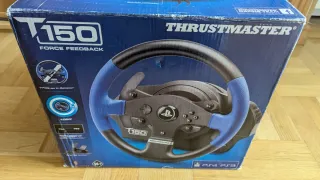 Thrustmaster T150 Volante y Pedales