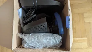 Thrustmaster T150 Volante y Pedales