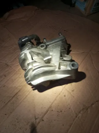 Válvula EGR Renault F9Q 1.9 dci 120cv