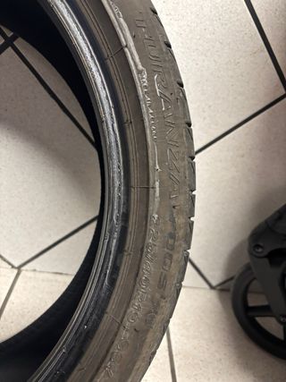 Neumáticos 225/40/19 93Y. Bridgestone Turanza T005