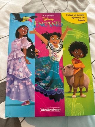 Encanto. Libroaventuras: Incluye un cuento, fig...