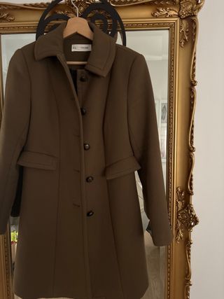 Abrigo verde militar