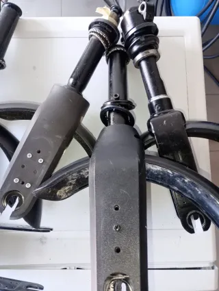 Forcelle e manubri monopattino elettrico