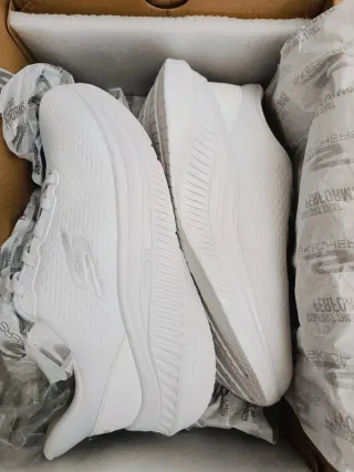 Scarpe Skechers Donna Arch Fit N.38