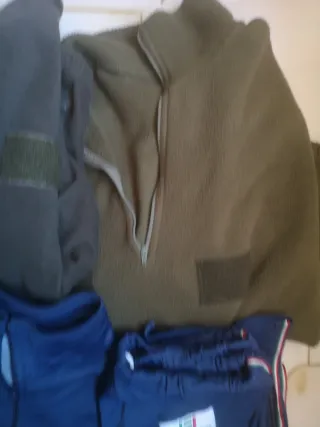 Tuta e maglioni Esercito Italiano