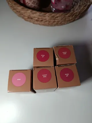 Colorete Rhode. Diferentes tonos.