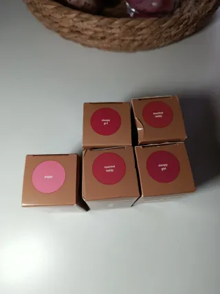 Colorete Rhode. Diferentes tonos.