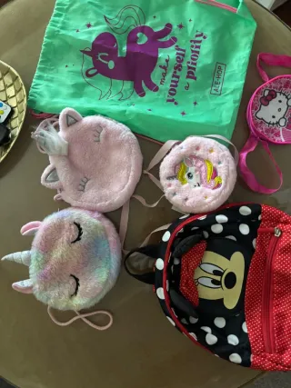 Lote Bolsos y Mochila Niña