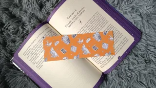 Marcapáginas naranja Harry Potter