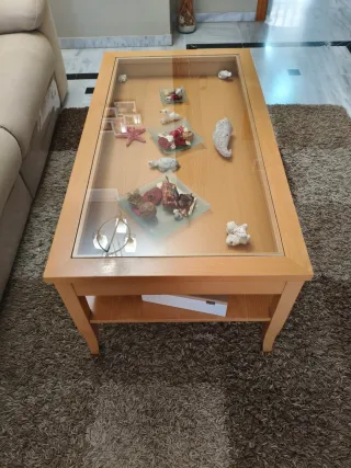 Muebles salón y mesa modernos con luces