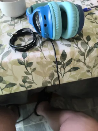 Cascos azules de niño poco uso