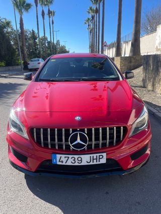 Mercedes-Benz Clase CLA 2015