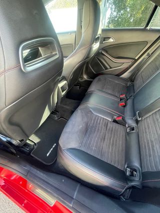 Mercedes-Benz Clase CLA 2015