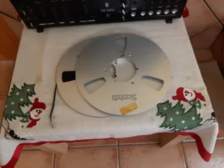 Magnetófono GRUNDIG TS 1000