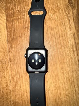 Apple Watch Series 3 Negro + cable de carga