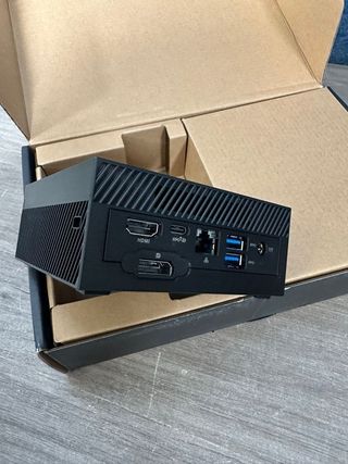 MiniPC Asus PN51-B555MDE1N Ryzen 5