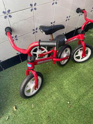 Bici sin pedales Chicco Roja. 2x1