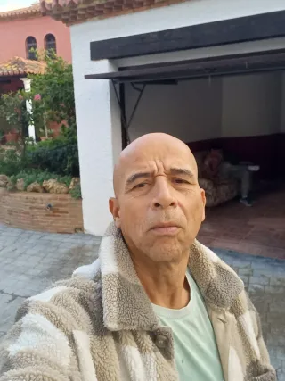 Ayudante de carpintería y construcción, mudanzas