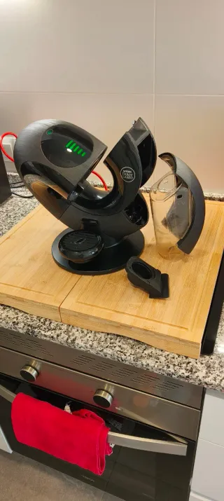 Cafetera Dolce Gusto automática