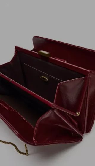 Bolso de hombro de piel Zara