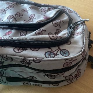 Mochila con estampado de bicicletas
