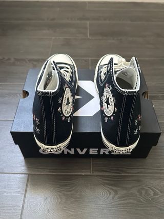 Converse CTAS Hi Embroidered Flowers Nuevas