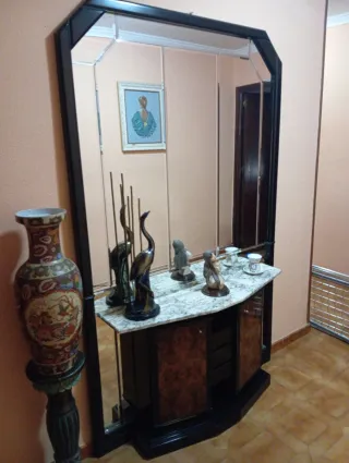 Espejo recibidor con mueble y mármol