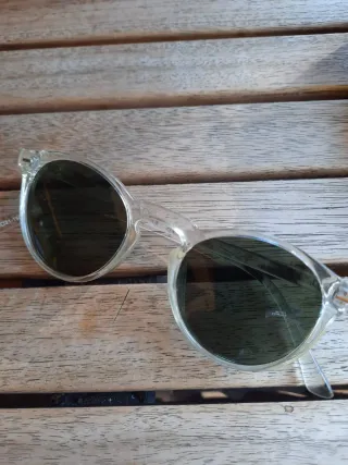 Gafas de sol Dalston negras y doradas