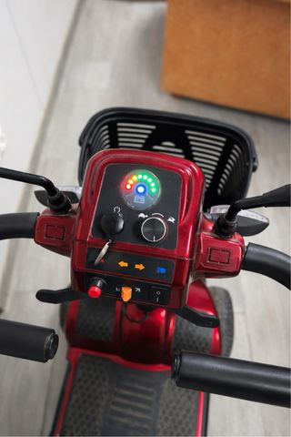 Scooter Eléctrico LIBERCAR Movilidad Reducida