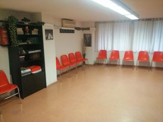 Se alquila oficina