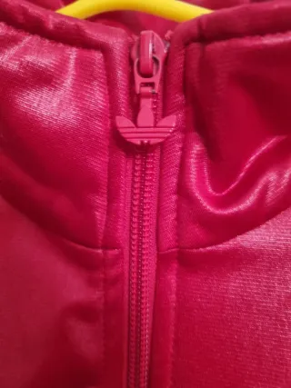 Chaqueta Adidas Chile 62 Roja Talla XS