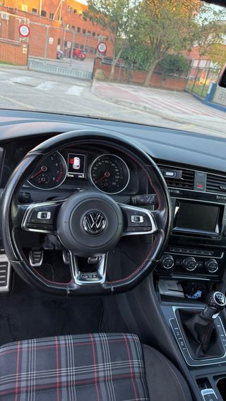 Golf GTI Performance 230cv Manual – 2015