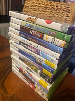 Xbox 360 +Kinect + 2 mandos + Juegos